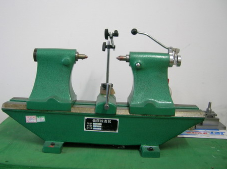 铸铁偏摆仪
