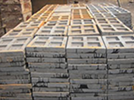 铺地铸铁地板300*300*40反面